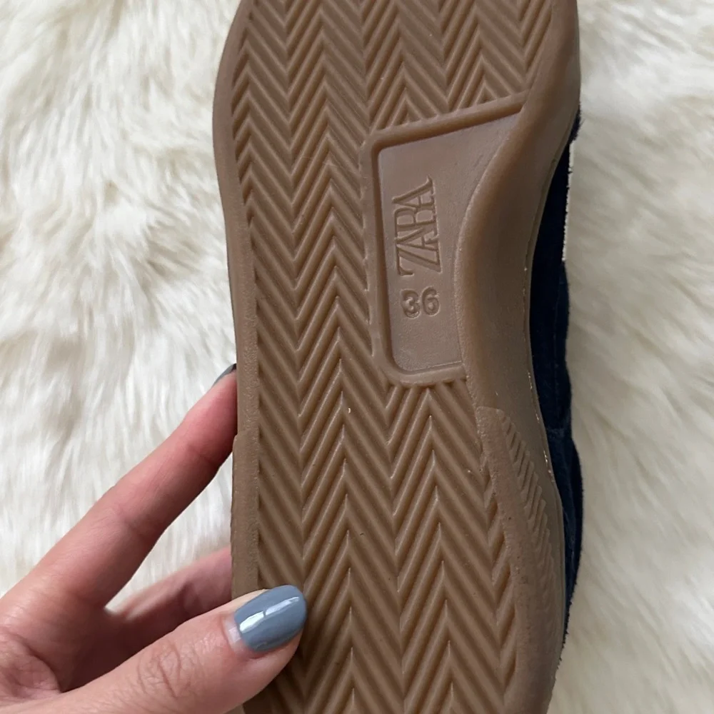 Zara‎ girls sneakers